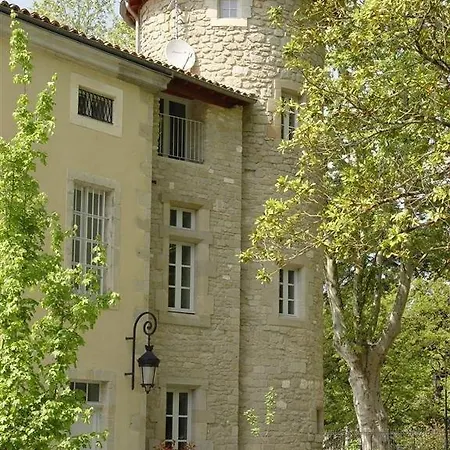 Le Du Chateau Apartment *